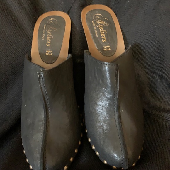 High heeled clogs - Picture 2 of 4